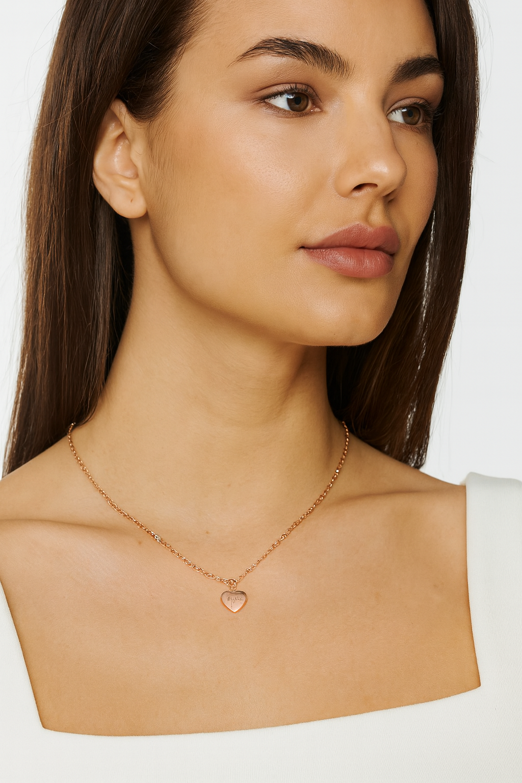 Guess Damenhalskette JUBN02230JWRGTU – Stilvolle Eleganz mit funkelndem Finish!