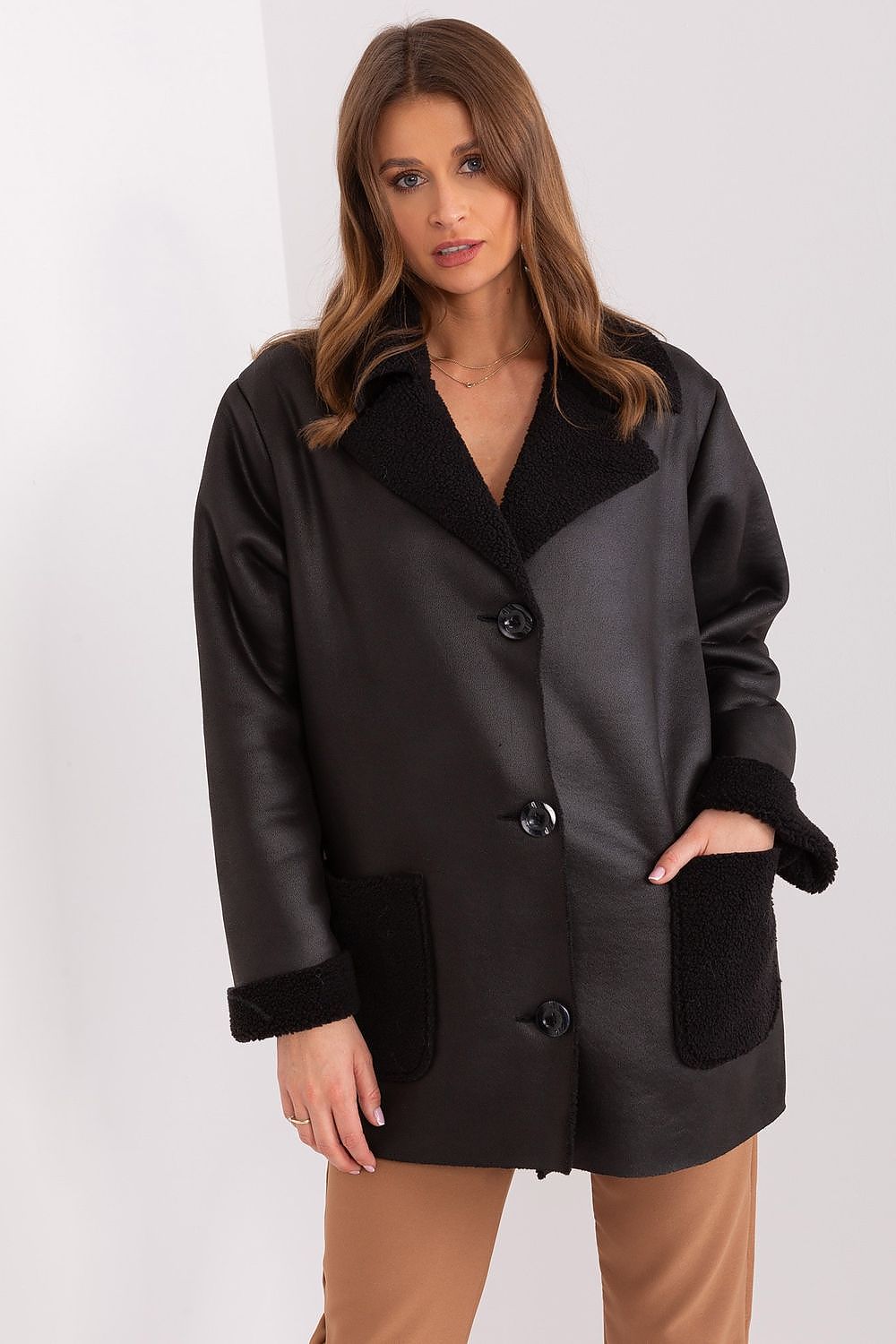 Jacke model 190160 Lakerta