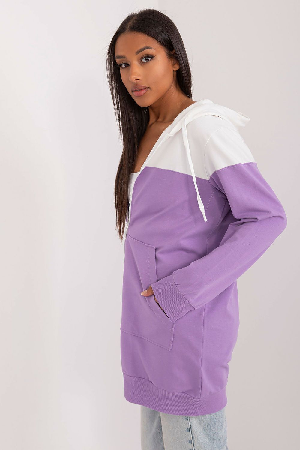 Sweater model 197075 Relevance