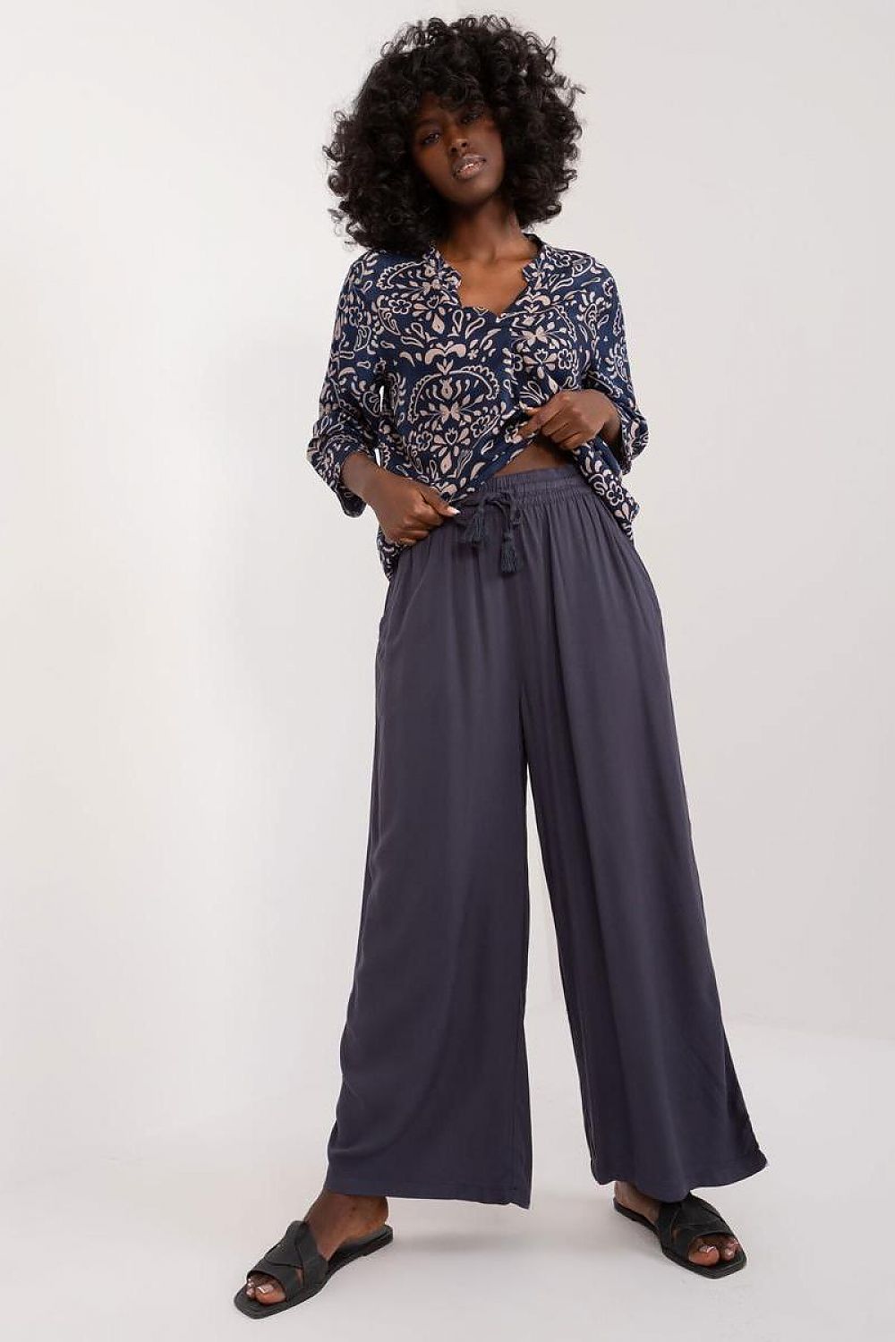 Damen Hose model 197539 Sublevel