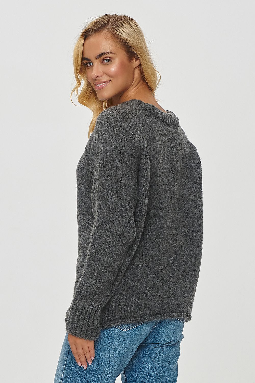 Pullover model 201805 Makadamia