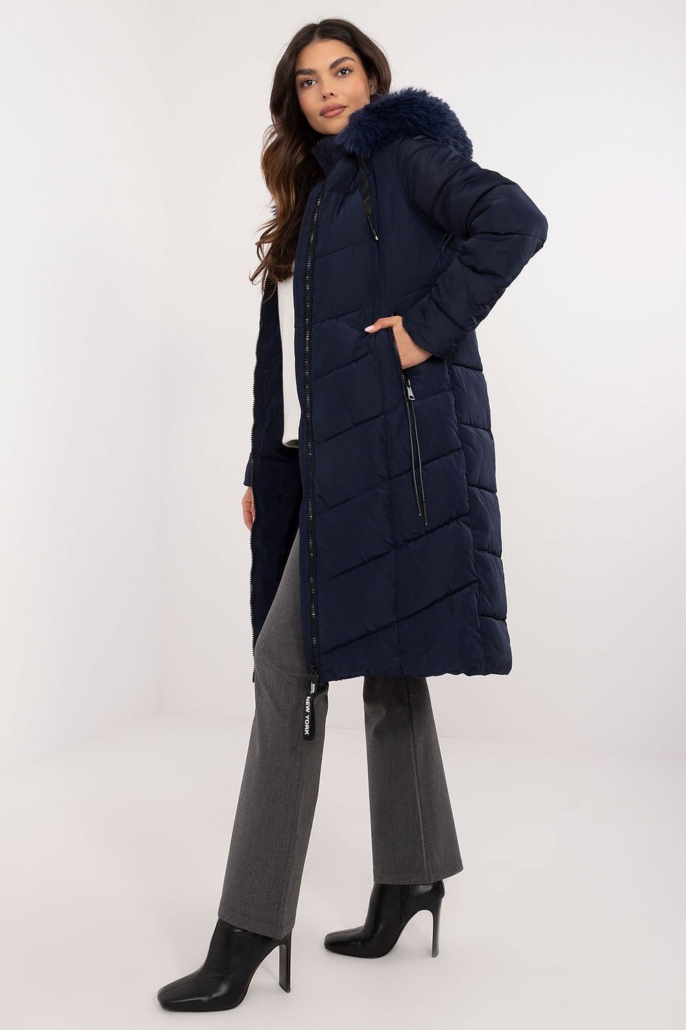 Jacke model 203082 Factory Price