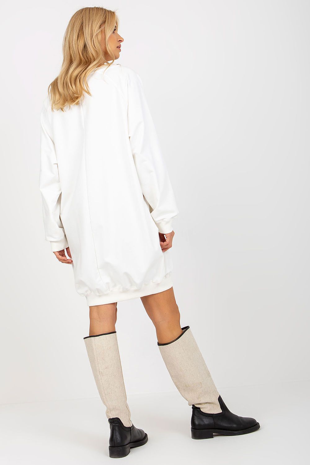 Sweater model 206027 Factory Price