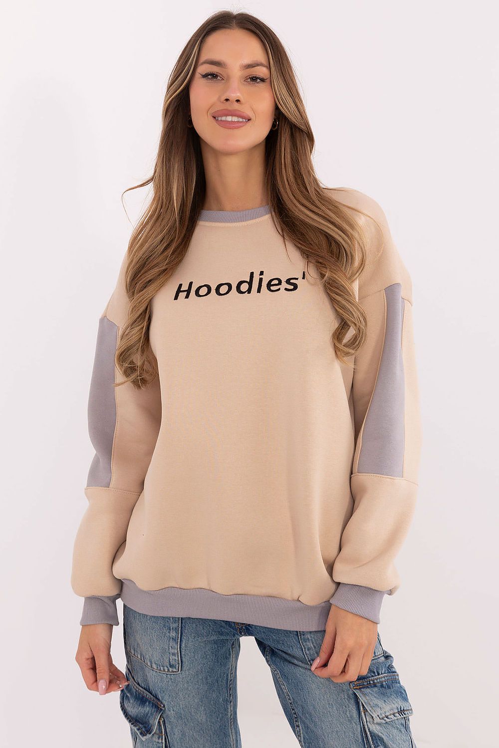 Sweater model 206137 Factory Price