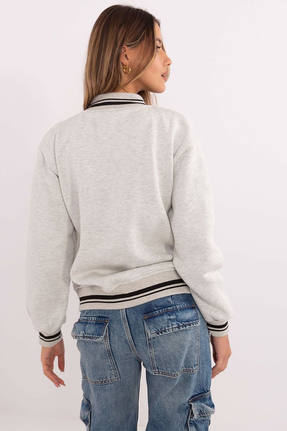 Sweater model 206139 Factory Price