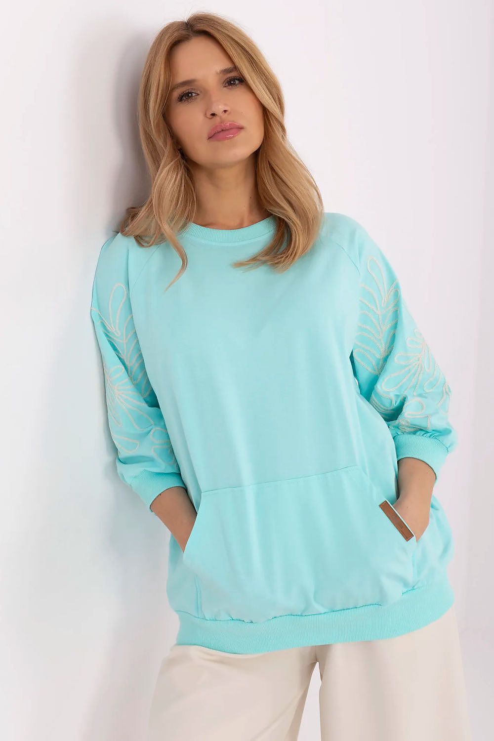 Sweater model 209843 Relevance