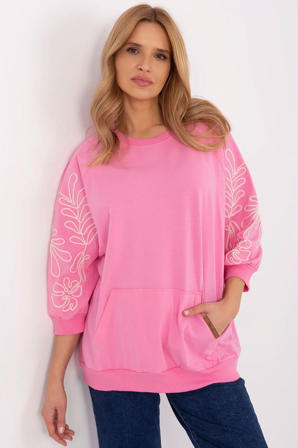 Sweater model 209846 Relevance