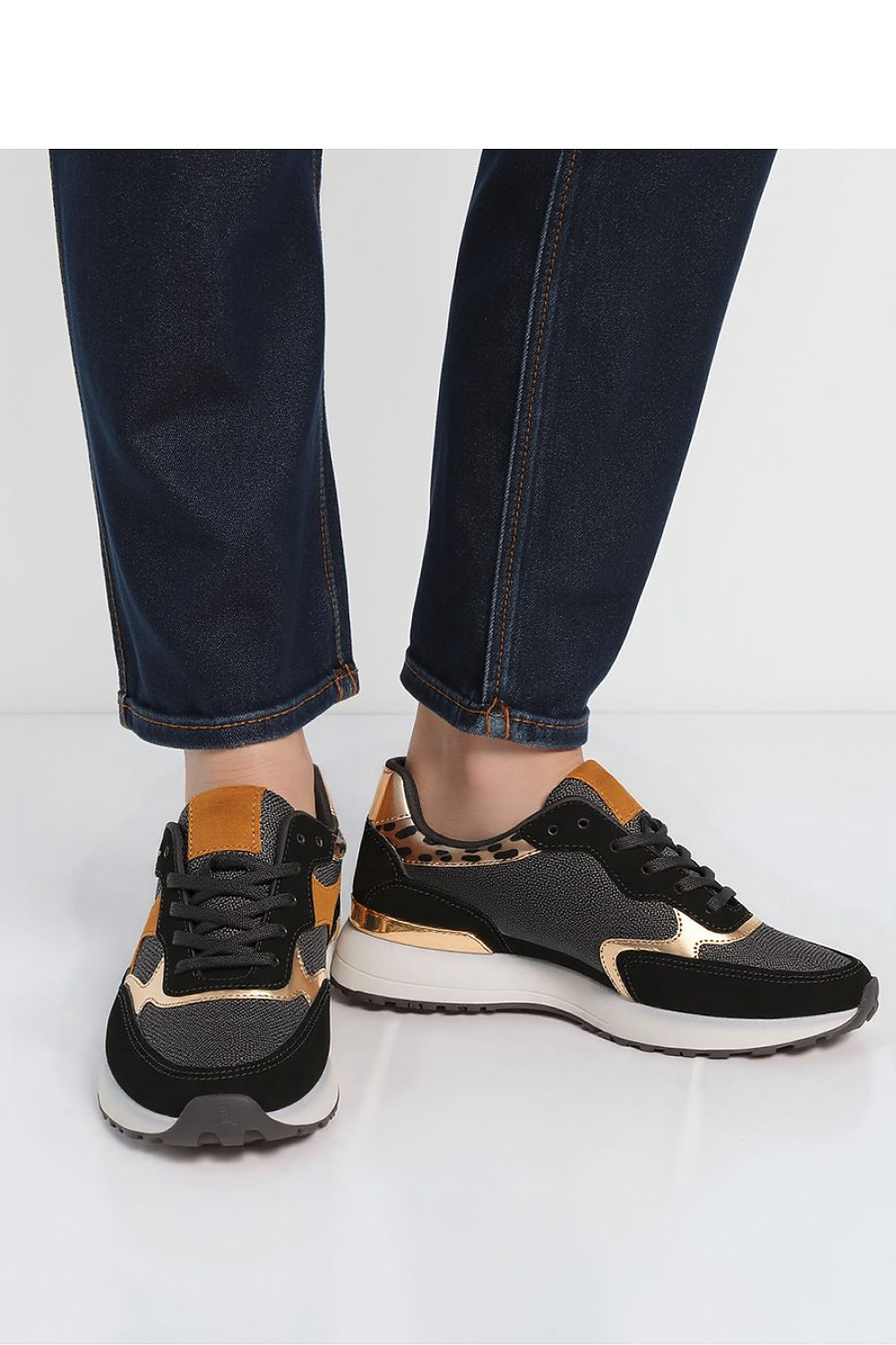 Sportschuhe model 210276 Inello