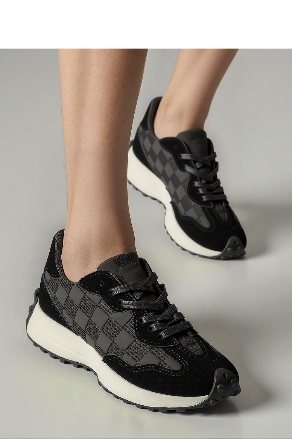 Sportschuhe model 210281 Inello