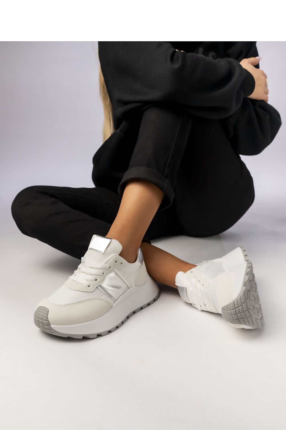 Sportschuhe model 210588 Inello