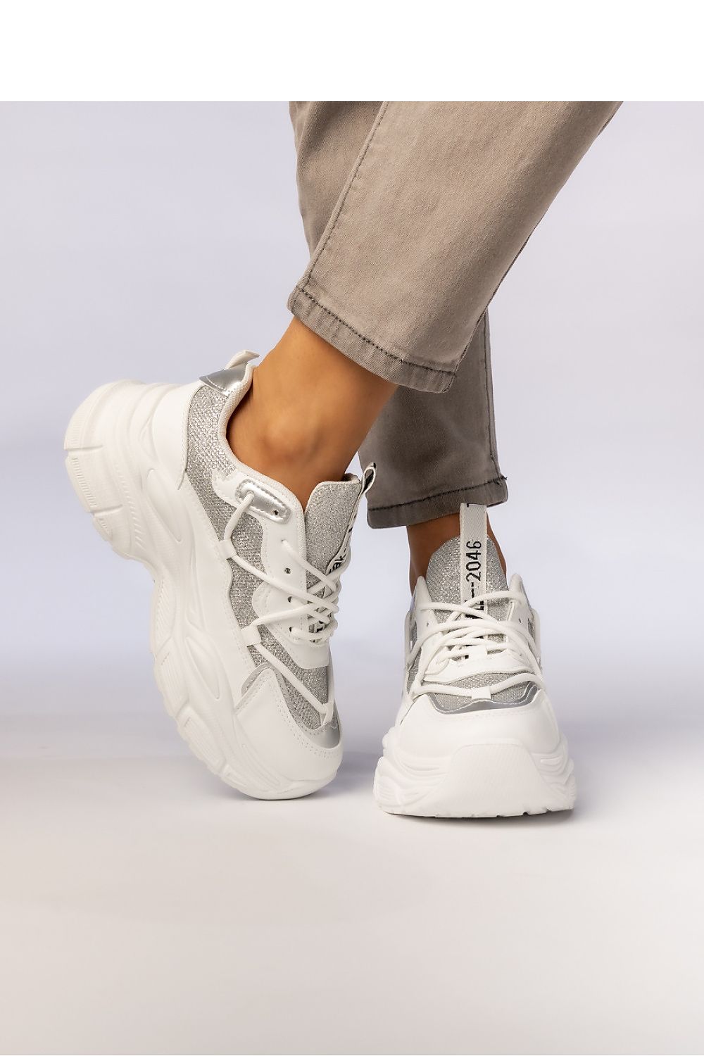 Sportschuhe model 210598 Inello
