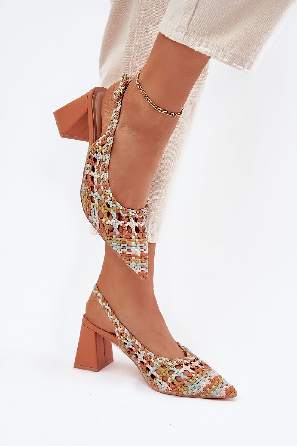 Sandalen mit Absatz model 214086 Step in style