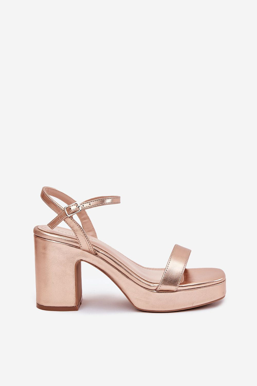 Sandalen mit Absatz model 214092 Step in style