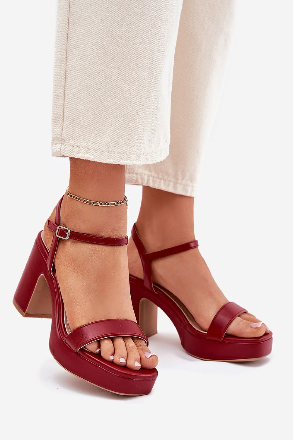 Sandalen mit Absatz model 214094 Step in style