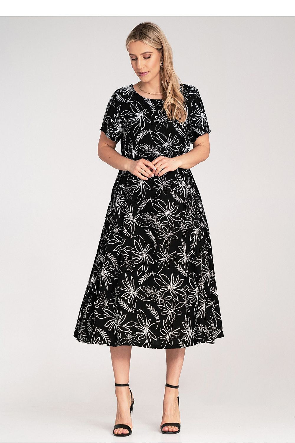 Alltagskleid model 214789 Figl