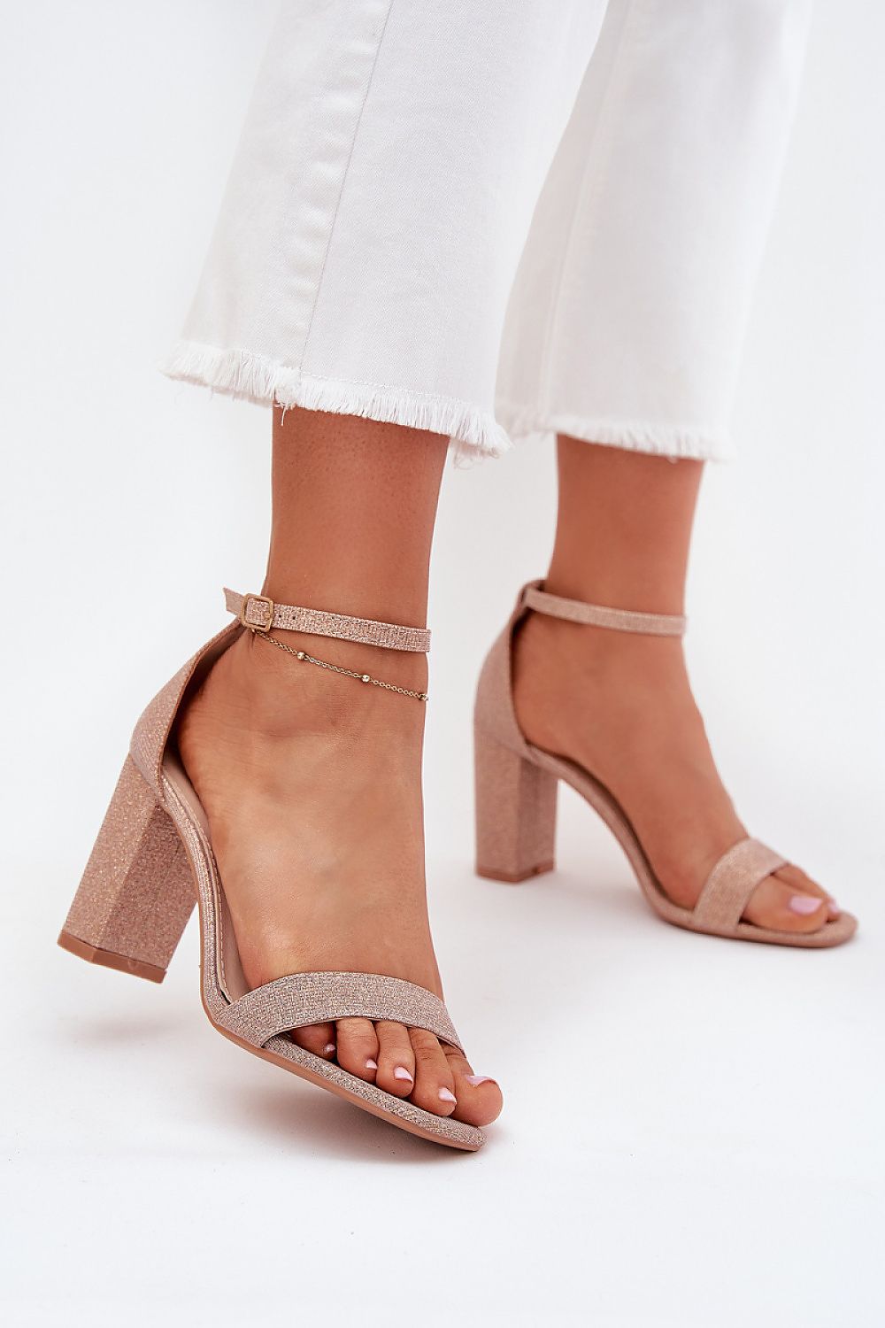 Sandalen mit Absatz model 215640 Step in style
