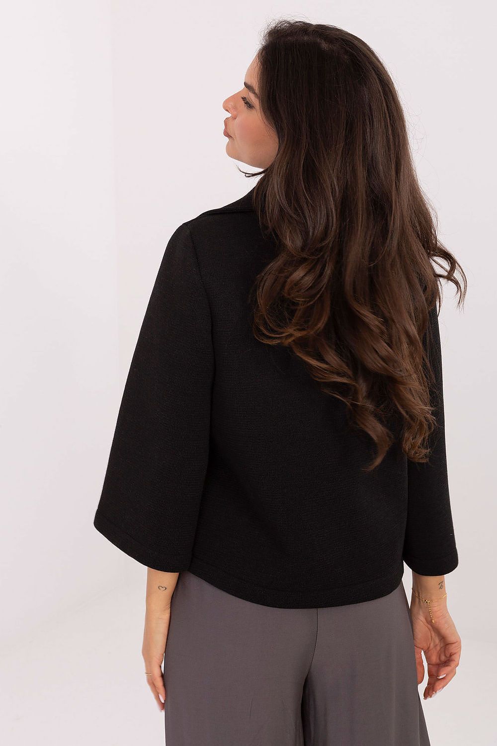 Mantel model 218400 Rue Paris