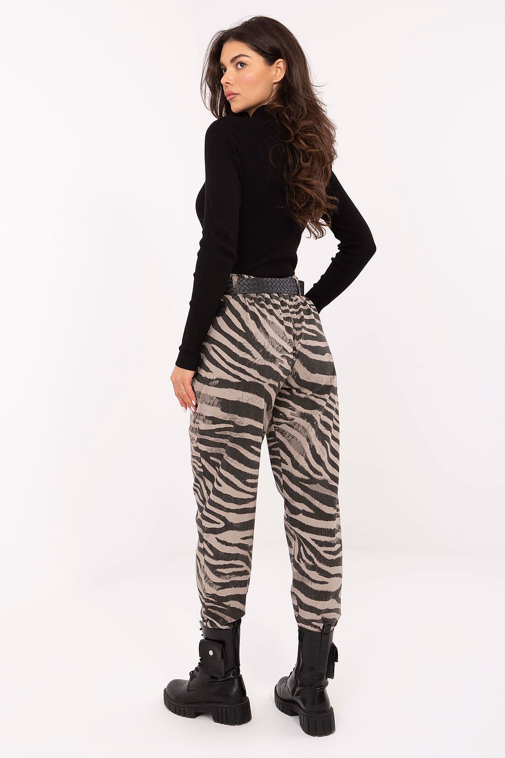 Damen Hose model 218440 Italy Moda