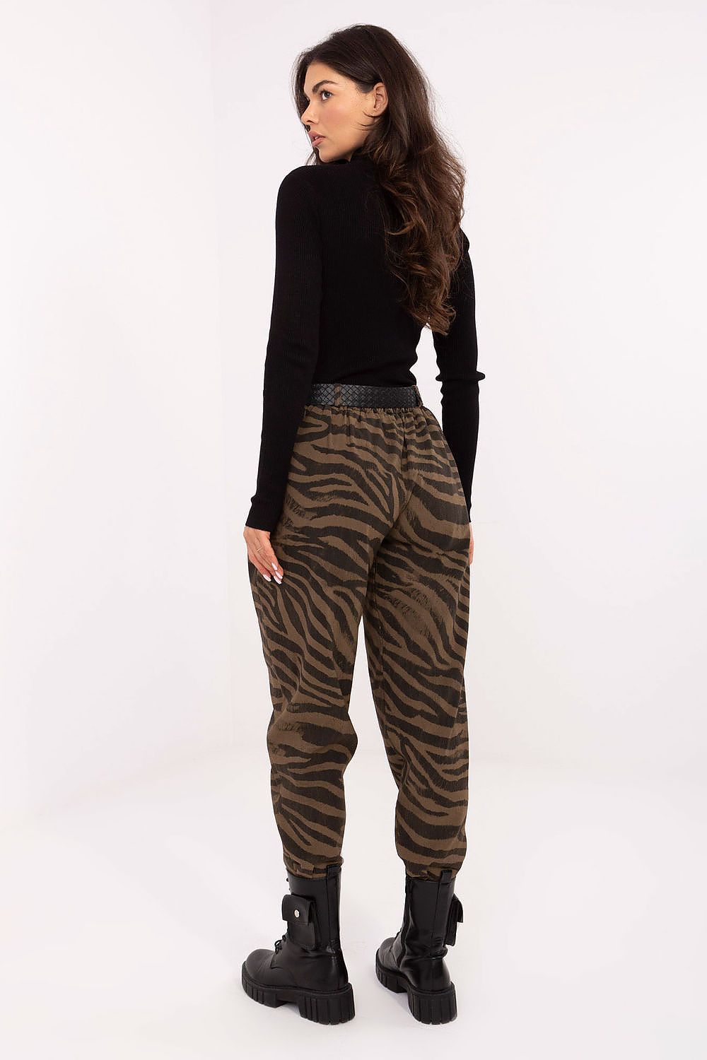 Damen Hose model 218441 Italy Moda