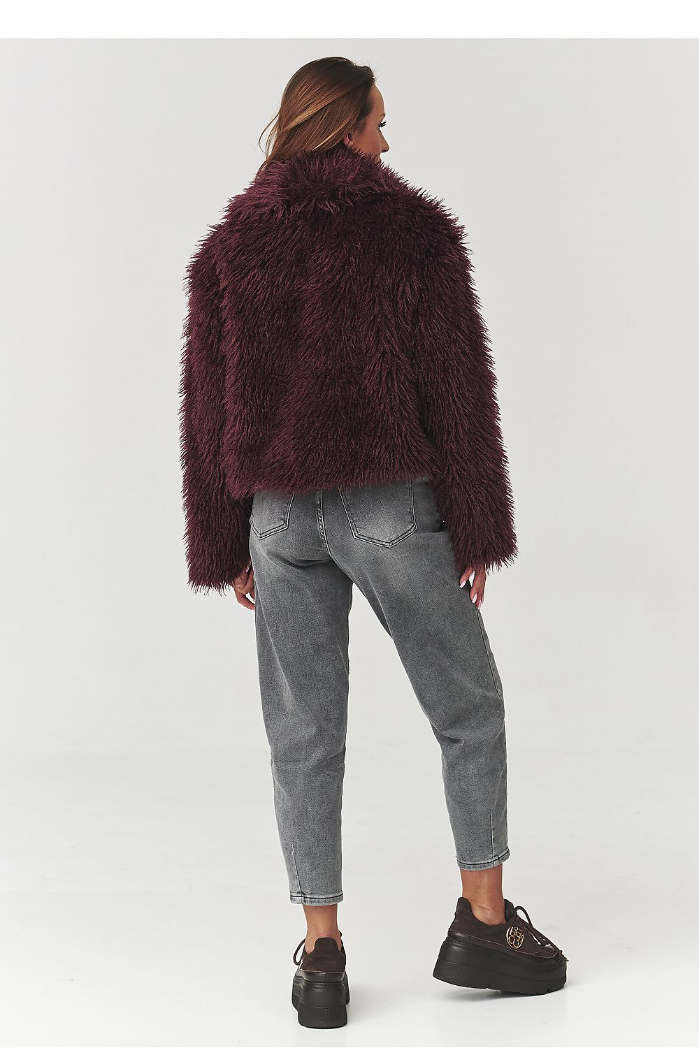 Jacke model 219750 Makadamia