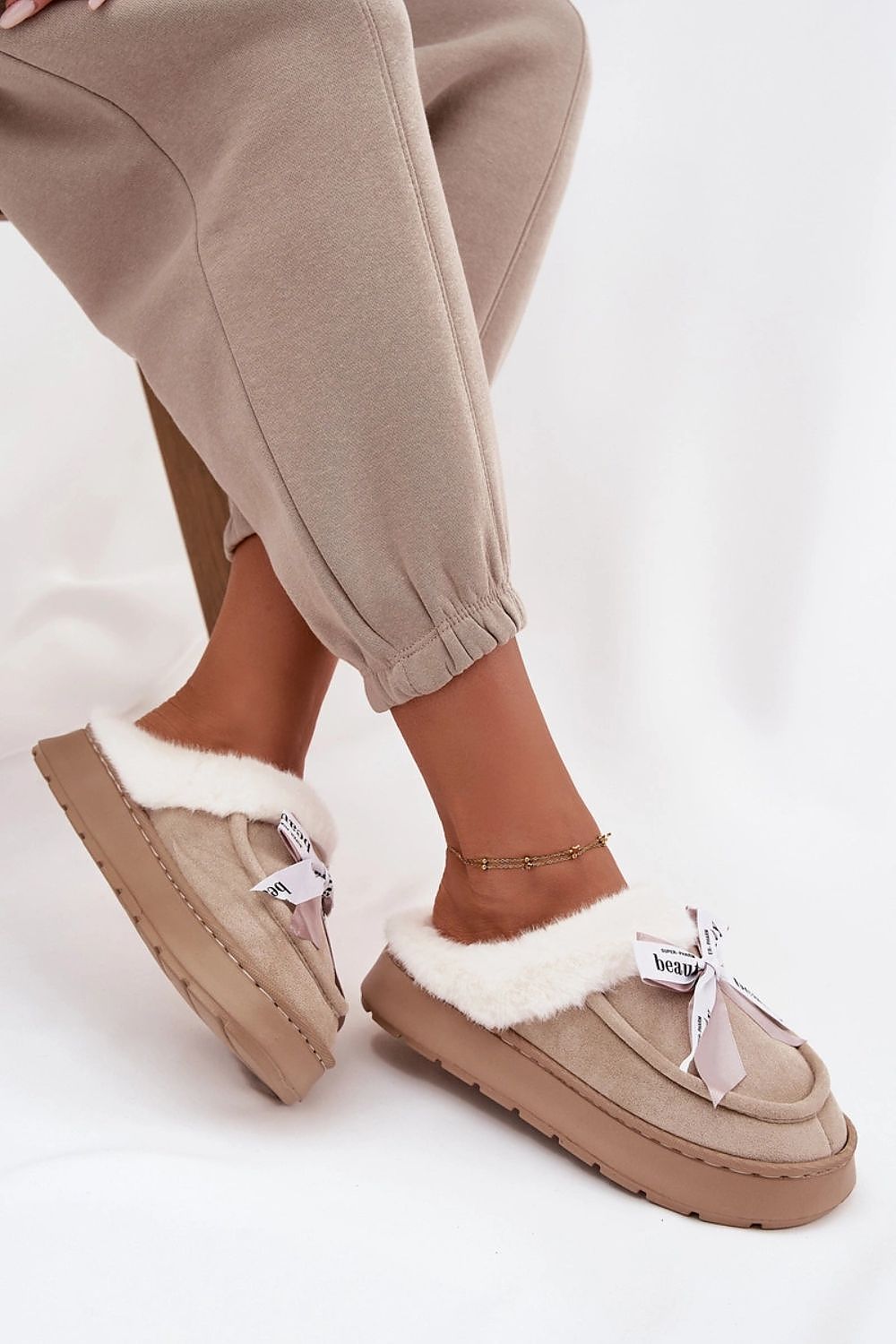 Pantoffeln model 220539 Step in style