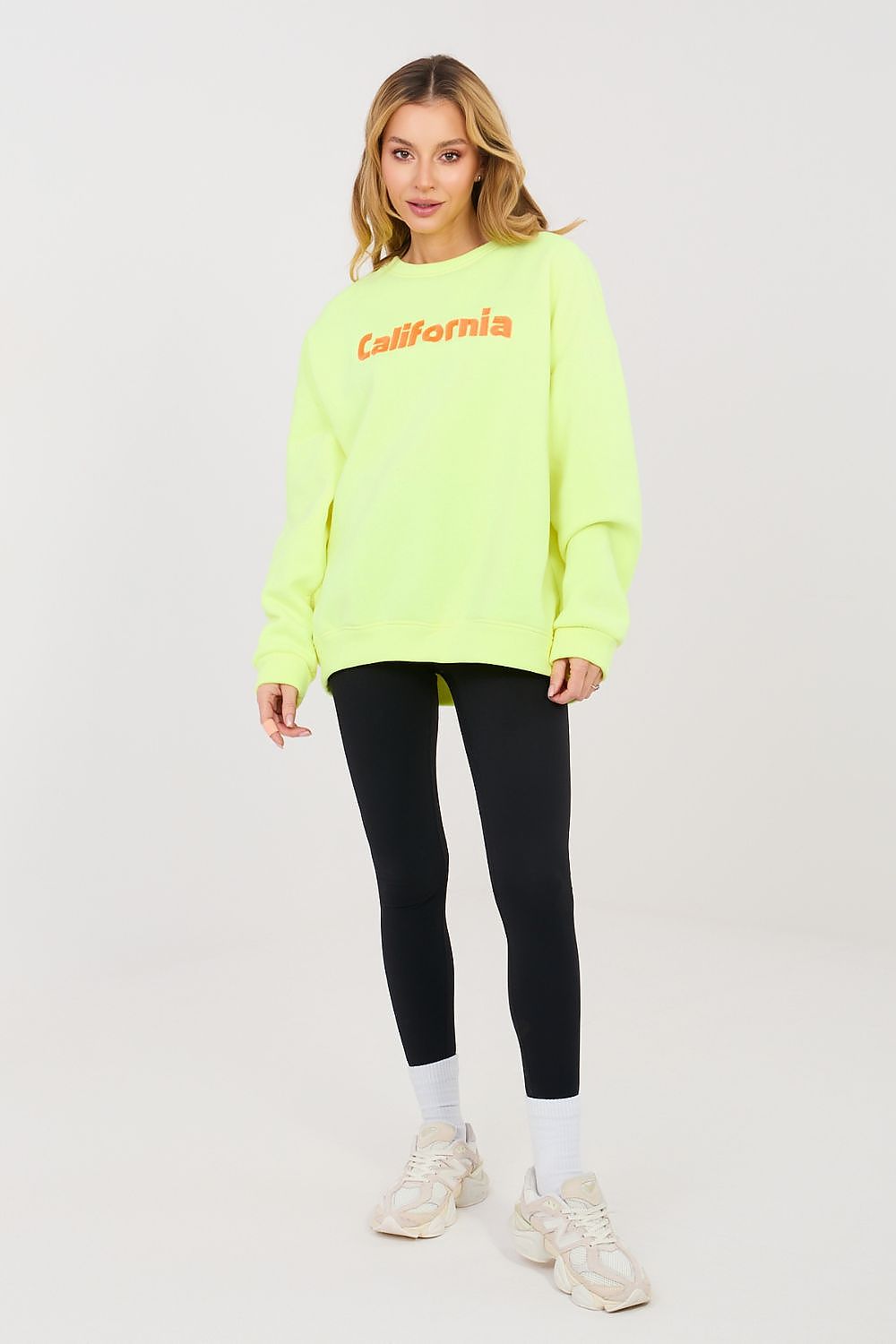 Sweater model 223463 Factory Price