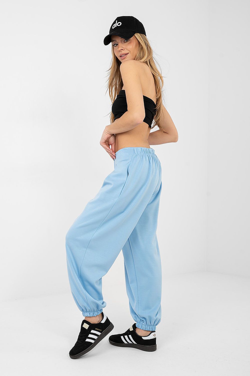 Sportanzug Hosen model 223751 Italy Moda