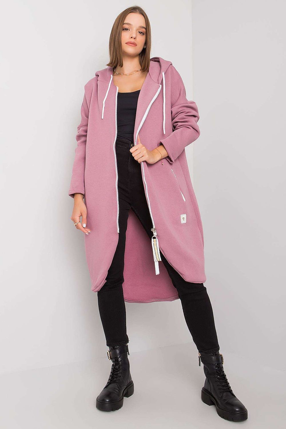 Sweater model 171052 Relevance