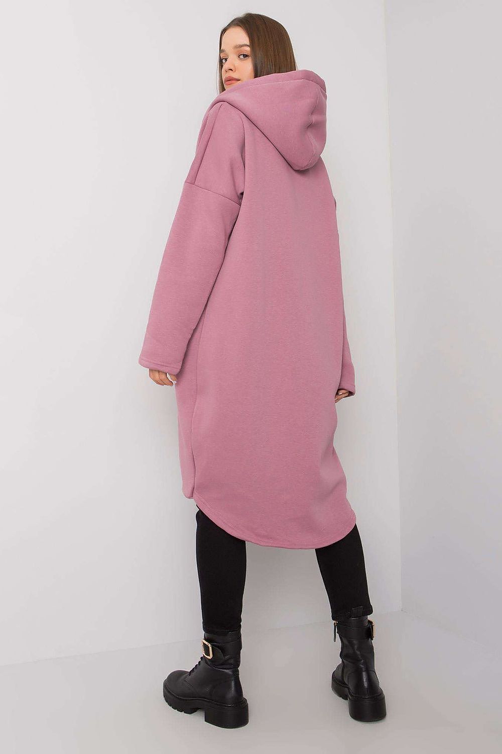 Sweater model 171052 Relevance