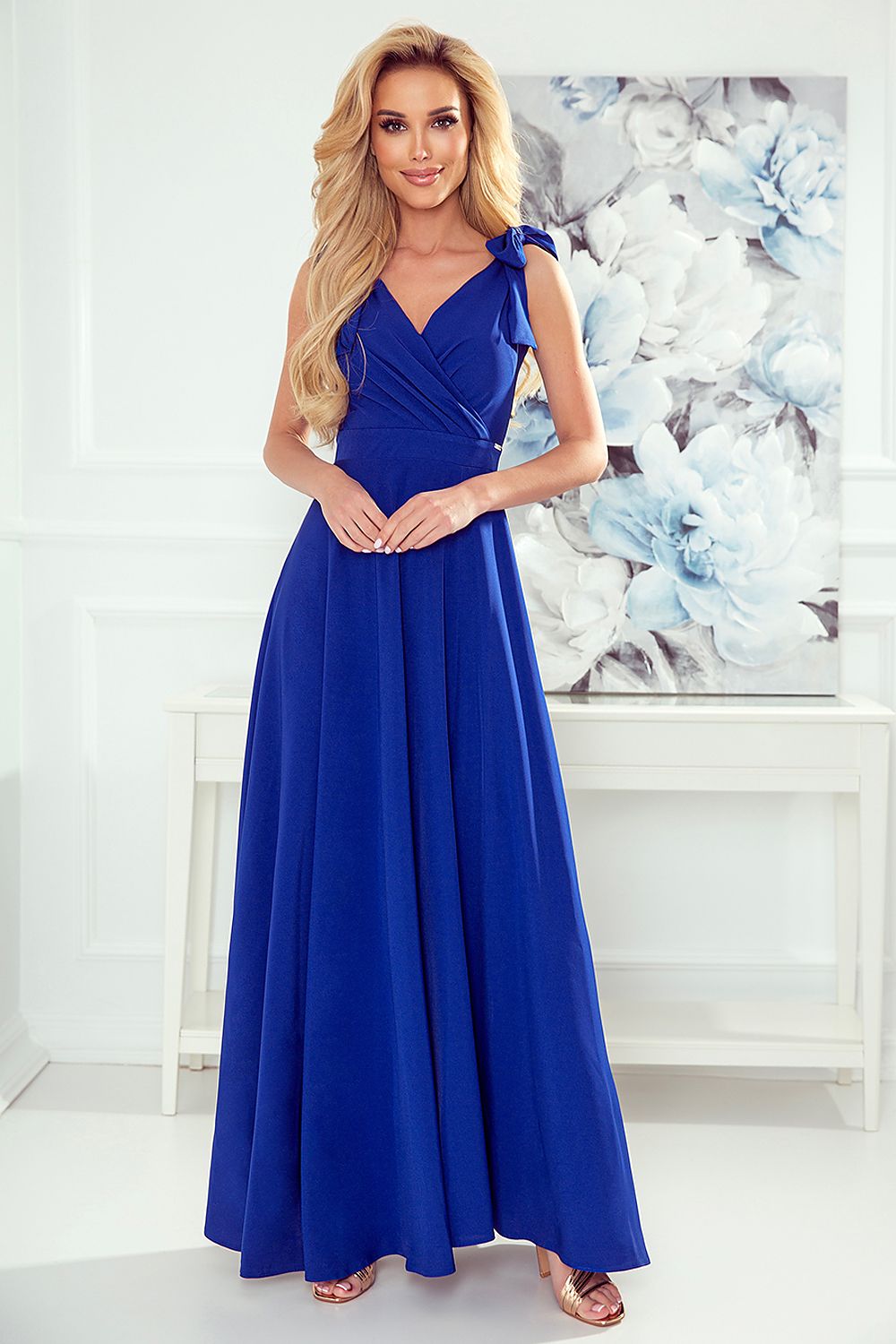 Langes Kleid model 175010 Numoco