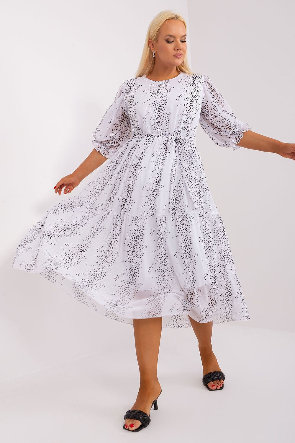 Plus-Size Kleider model 182291 Lakerta
