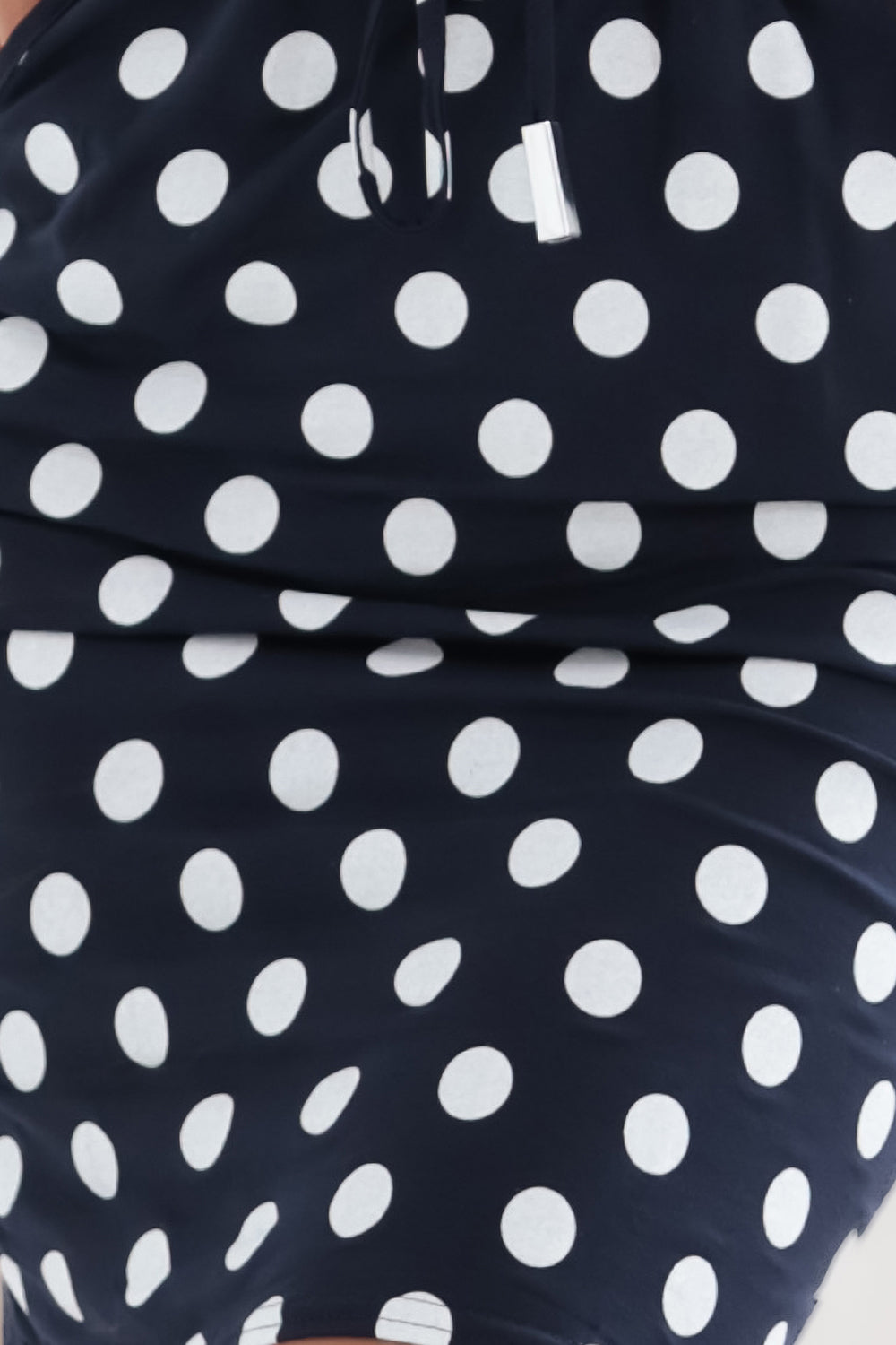 13-167 Sportkleid mit Bändern und Taschen - Marineblau mit weißen Punkten