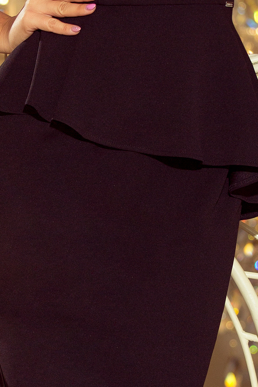 192-3 Elegantes Midikleid mit Rüschen - Schwarz