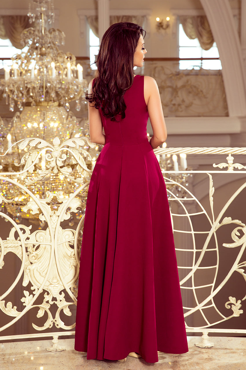 246-1 CINDY langes Kleid mit einem Ausschnitt - Burgund
