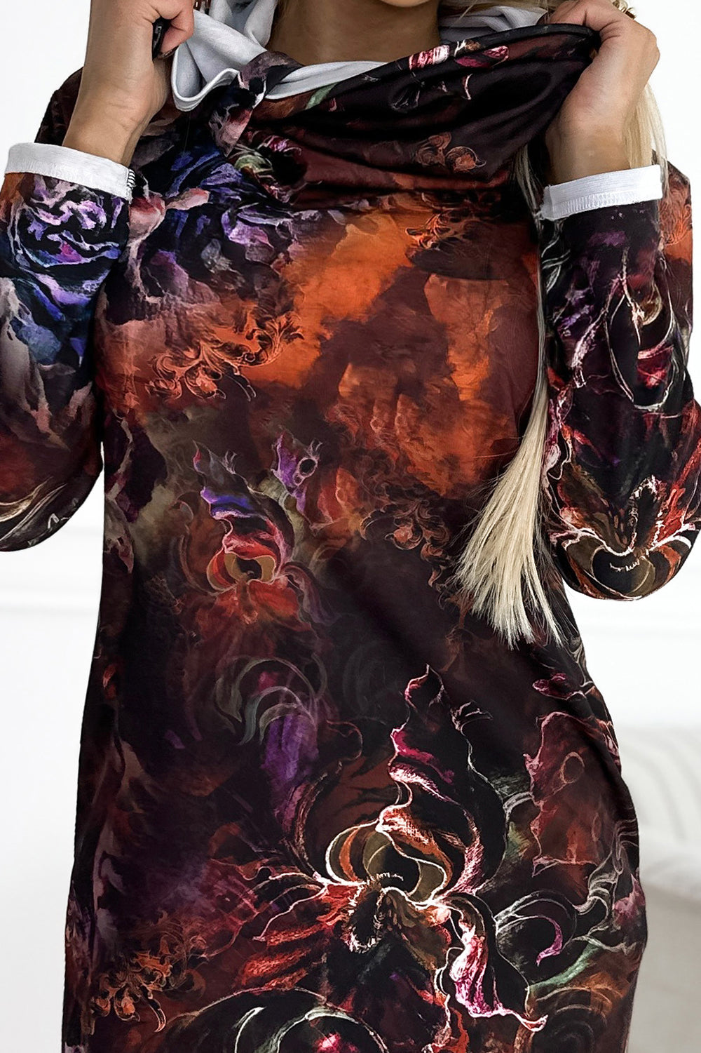282-6 IRENE Warmes Rollkragenkleid - braunes Muster