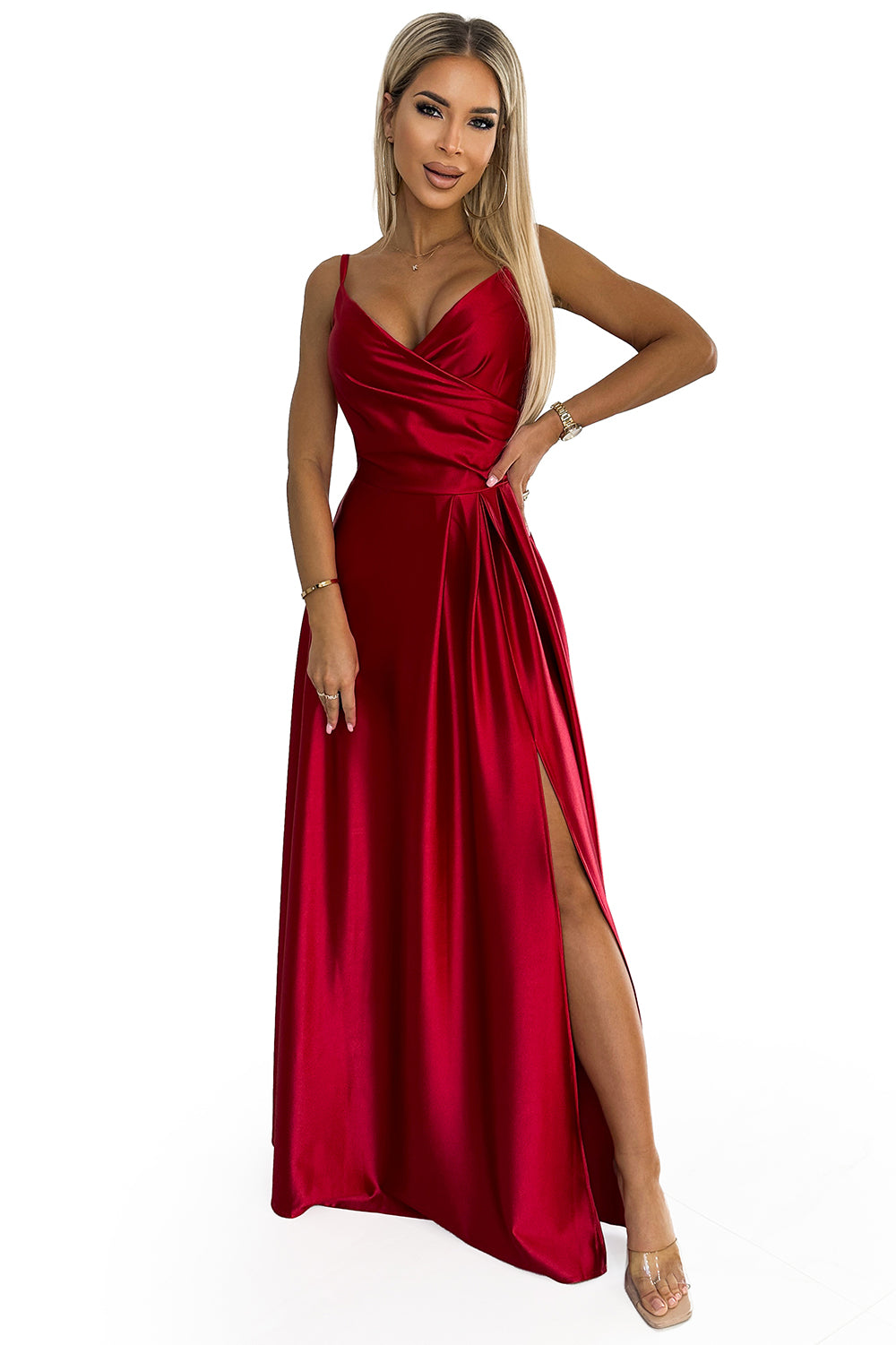 299-14 CHIARA elegantes Maxikleid aus Satin mit Trägern - rote Farbe
