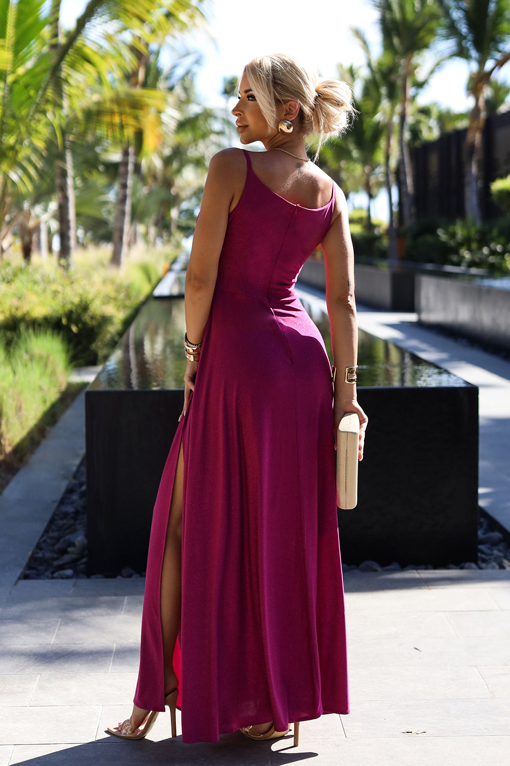 299-19 CHIARA elegantes langes Maxikleid mit Trägern – Fuchsia mit Glitzer