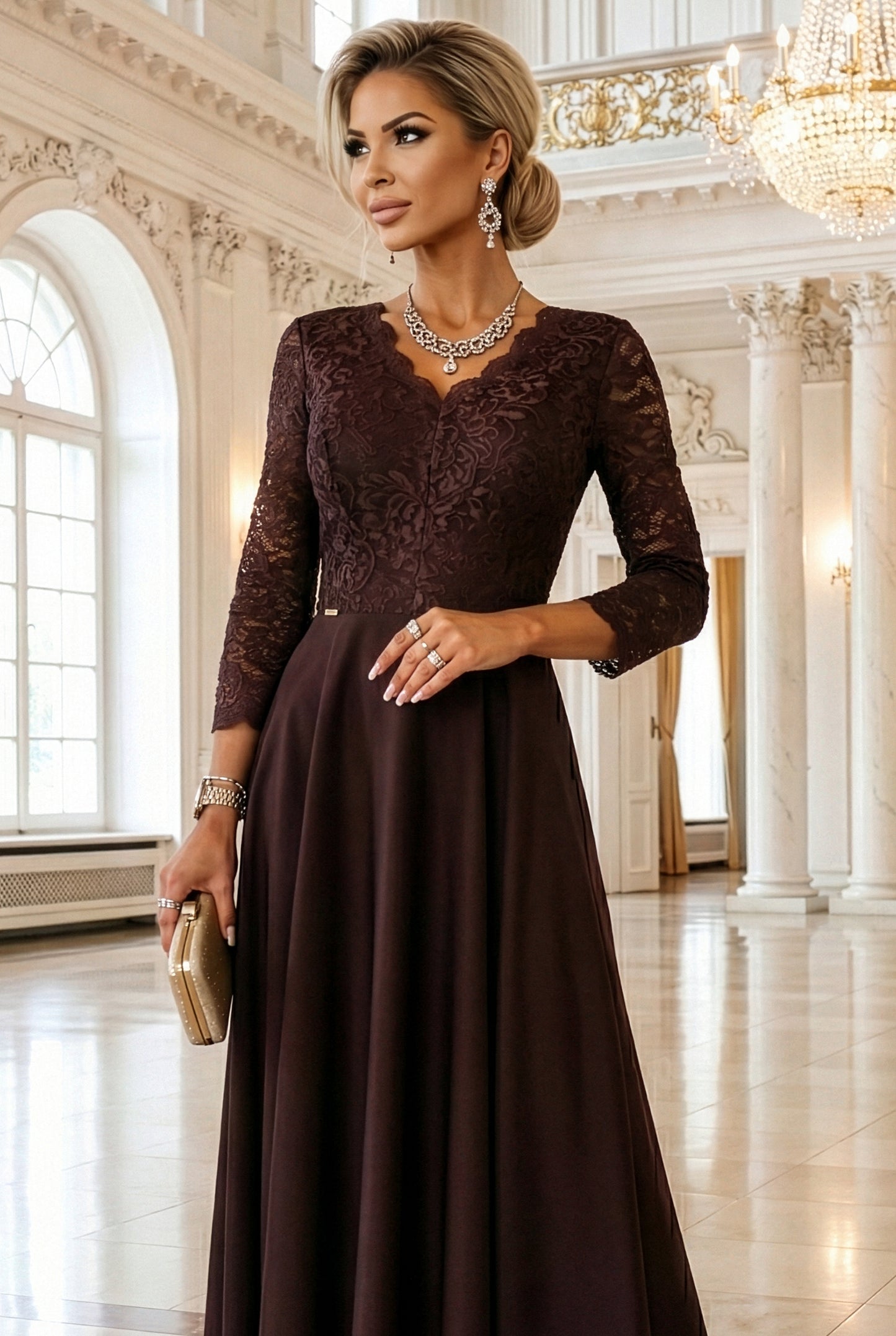309-14 AMBER Elegantes langes Spitzenkleid mit Ausschnitt - Schokoladenbraun