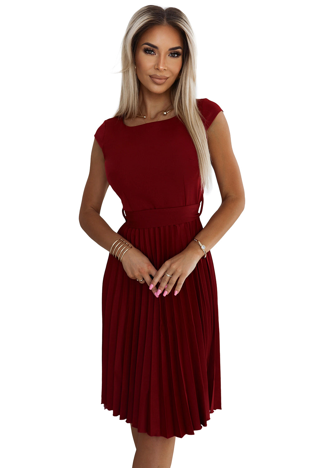 311-15 LILA Plissee-Kleid mit kurzen Ärmeln - Farbe Burgund