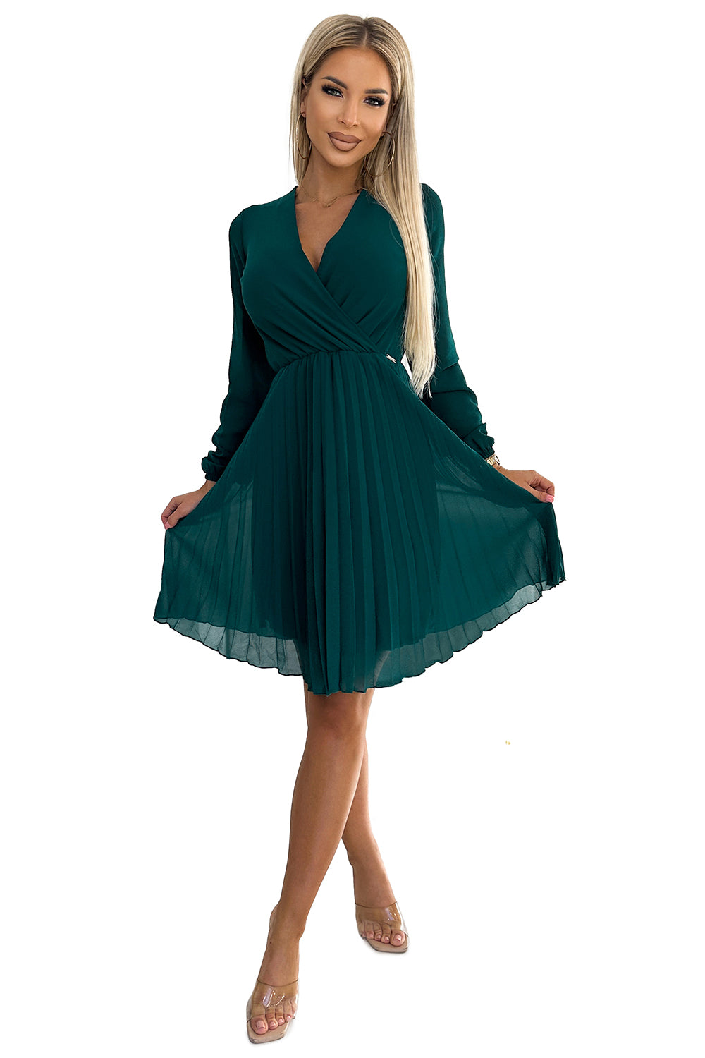 313-14 ISABELLE Plissiertes Chiffonkleid mit Ausschnitt - grün