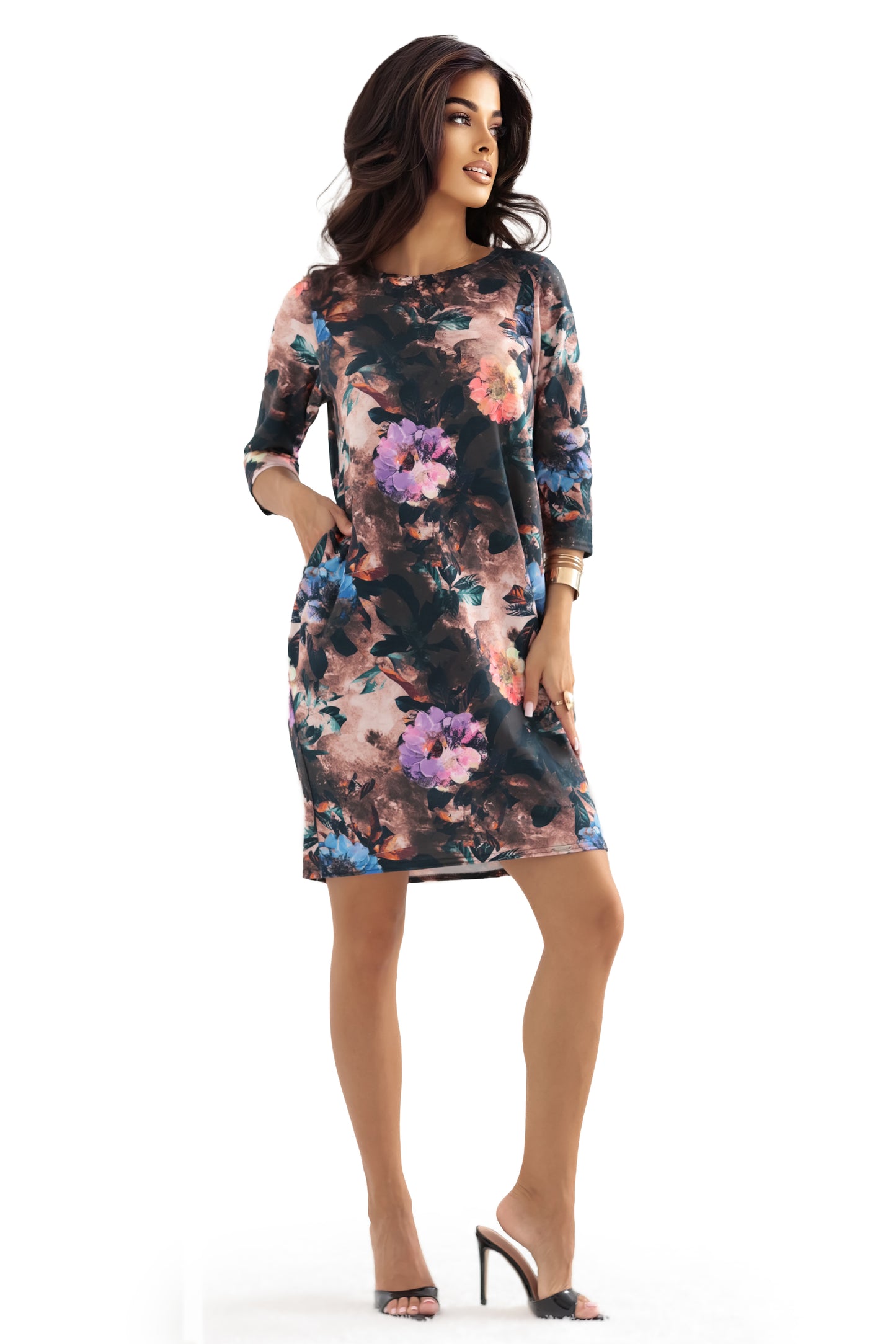 40-18 JOLA Oversize-Kleid mit Taschen – Schokoladenton mit Blumenmuster