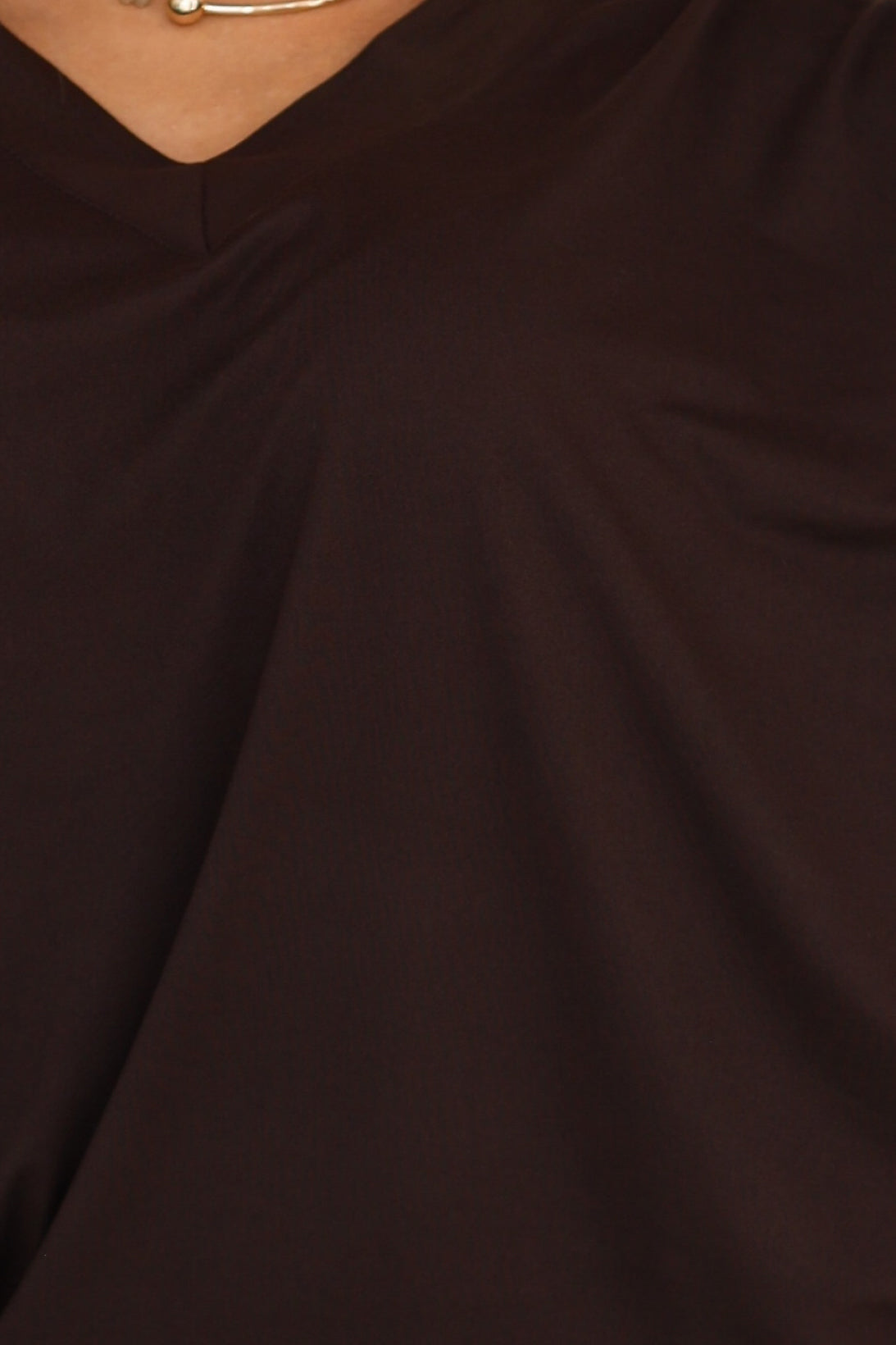 Bequemes Fledermauskleid mit langen Ärmeln - Schokolade 402-9