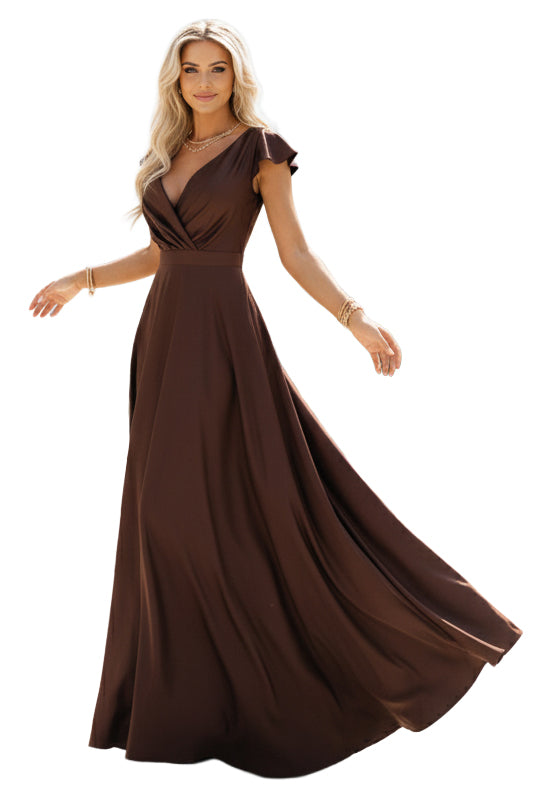 411-15 CRYSTAL Langes Satinkleid mit Ausschnitt - Schokolade