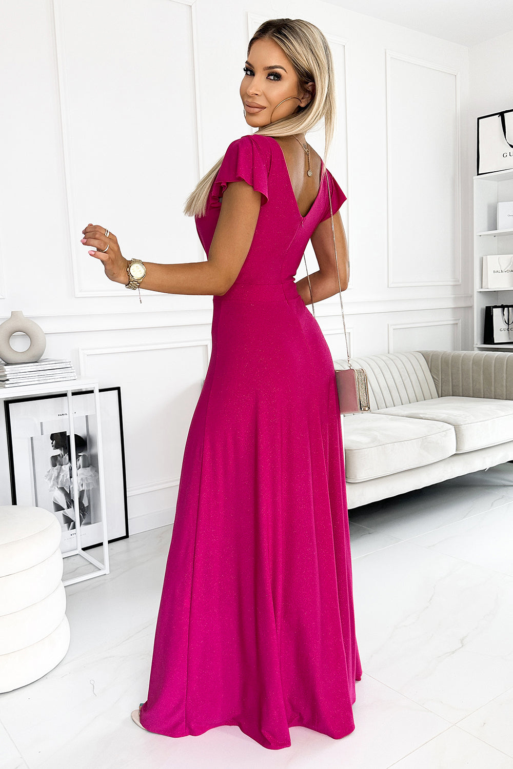 411-5 CRYSTAL schimmerndes langes Kleid mit Ausschnitt - Fuchsie