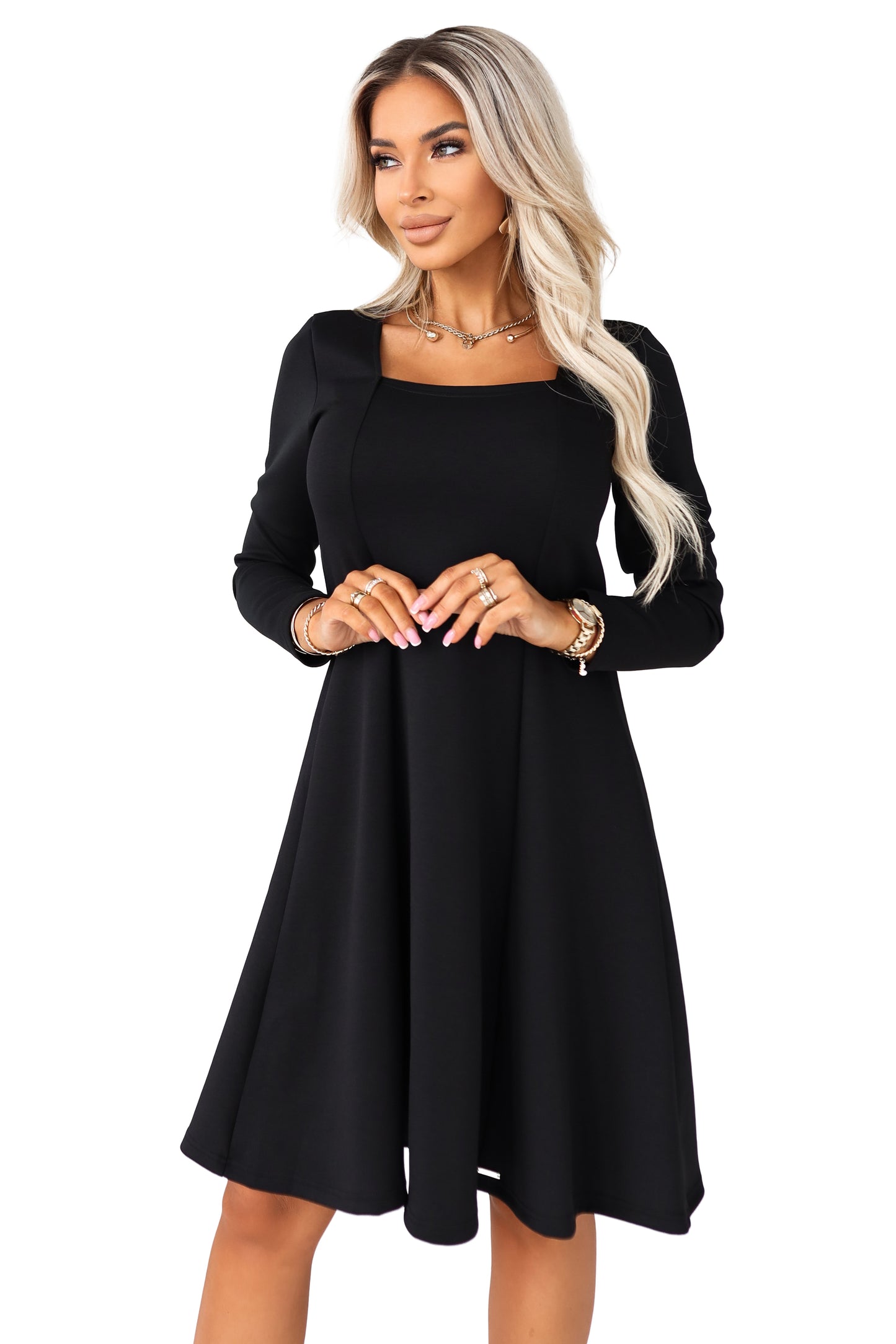 574-3 IVANA Bequemes Trapezkleid mit Ausschnitt und langen Ärmeln - schwarz