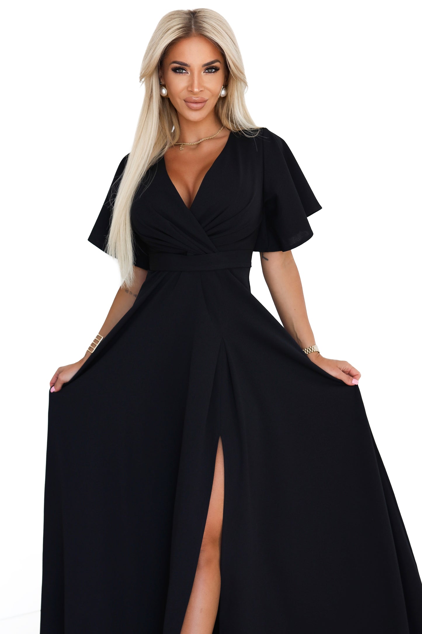 JENNIFER langes Kleid mit Beinschlitz; Ärmeln und Ausschnitt - schwarz 581-7