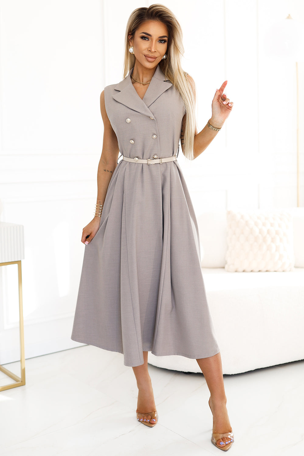 596-2 Elegantes Midi-Hemdblusenkleid mit goldenen Knöpfen und Gürtel - graubeige
