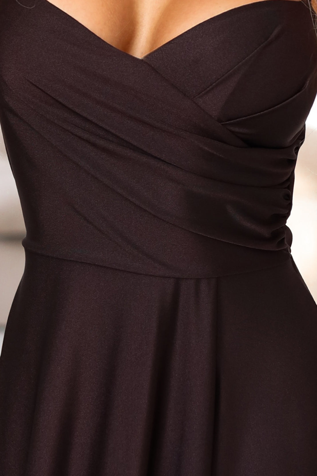 646-1 Langes, trägerloses Abendkleid mit Beinschlitz - schokoladenbraun