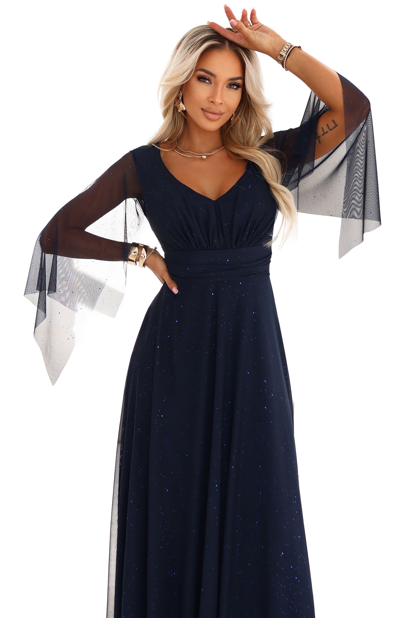 655-3 Ein langes, schimmerndes Kleid mit Ausschnitt und transparenten Ärmeln - marineblau