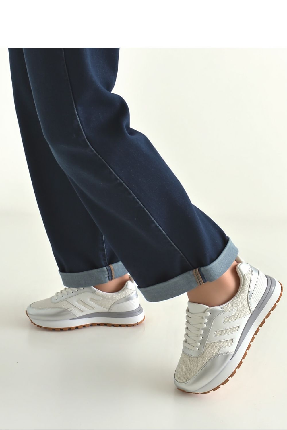  Sportschuhe model 210250 Inello 